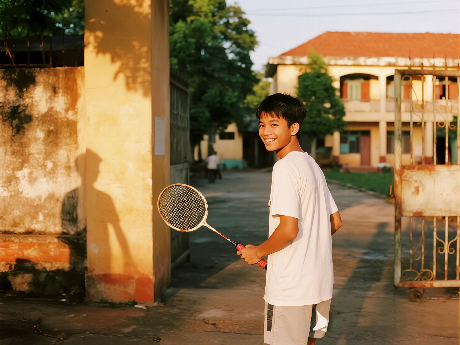 Kiểm tra tuh mua vợt cầu lông Krông Pắc